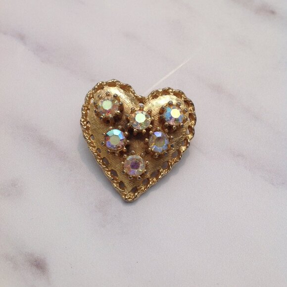 Gold Heart Shaped Brooch PENDANT Swarovski Rivoli Aurora Borealis Crystals - Picture 3 of 12